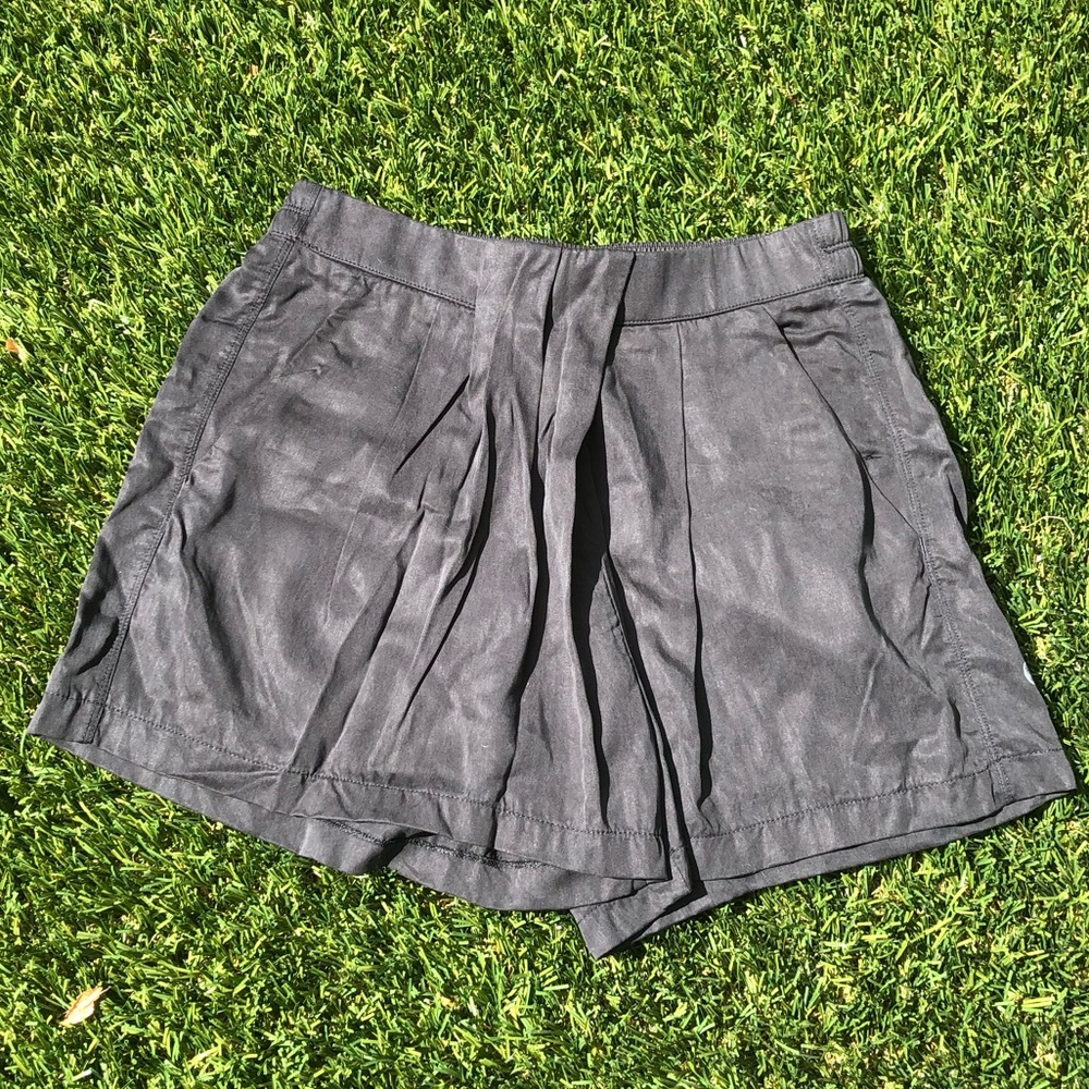 Lululemon &Go Keepsake Short In Black - image 6